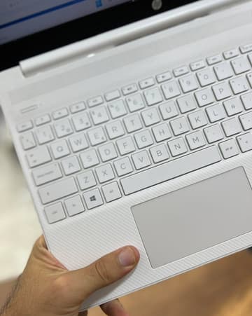 HP 15s-fq1087ns - I5-1035G1 - 8GB - 256 - 15"