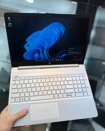 HP 15s-fq1087ns - I5-1035G1 - 8GB - 256 - 15"