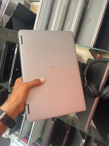 Dell Inc. Latitude 3340 - I5-1335U - 8GB - 256 - 13" (tactile)