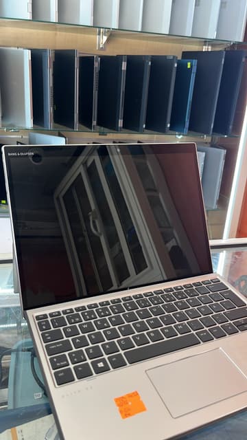 HP HP Elite x2 G4 - I5-8365U - 8GB - 256 - 12" (tactile) - 1920x1280 FHD+