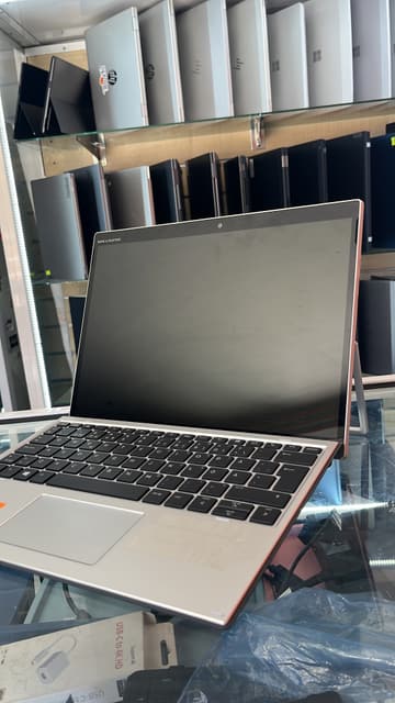 HP HP Elite x2 G4 - I5-8365U - 8GB - 256 - 12" (tactile) - 1920x1280 FHD+