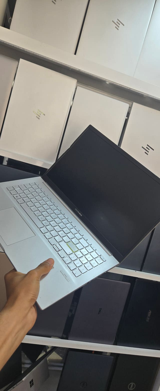 ASUS VivoBook_ASUSLaptop X513EAN_K513EA - I5-1135G7 - 16GB - 512 - 15"