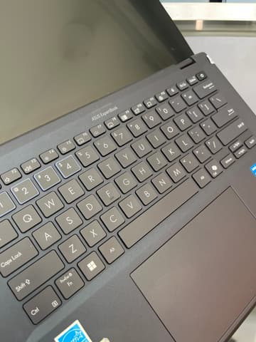 ASUSTeK COMPUTER INC. ASUS EXPERTBOOK B5404CVA_B5404CVA - I5-1335U - 16GB - 256 - 14" (tactile)