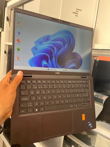 Dell Inc. Latitude 7430 - I5-1245U - 16GB - 256 - 14"