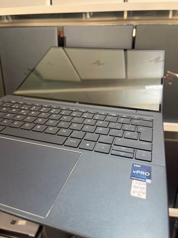 HP HP Elite Dragonfly 13.5 inch G3 Notebook PC - I5-1245U - 16GB - 1024 - 14" (tactile) - 1920x1280 FHD+