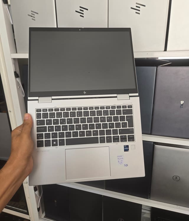 HP HP Elite x360 1040 14 inch G10 2-in-1 Notebook PC - I7-1365U - 32GB - 512 - 14" (tactile)