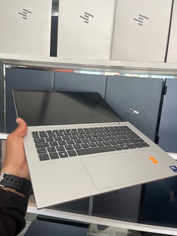 HP HP EliteBook 840 14 inch G11 Notebook PC - Intel Core Ultra 5 125H - 16GB - 256 - 14"