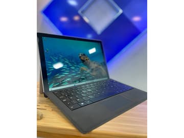 Microsoft Corporation Surface Pro 4 - I5-6300U - 4GB - 128 - 12" (tactile) - 2736x1824 2.5K+