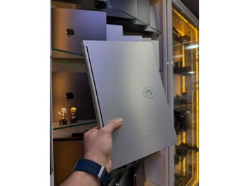 MSI Prestige 14 A10RAS - I7-10510U - 16GB - 256 - 14" - GeForce MX330