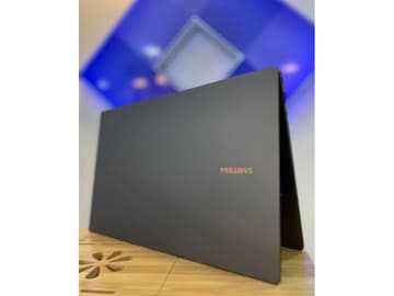 SAMSUNG 750XFG - I7-1355U - 16GB - 256 - 15"