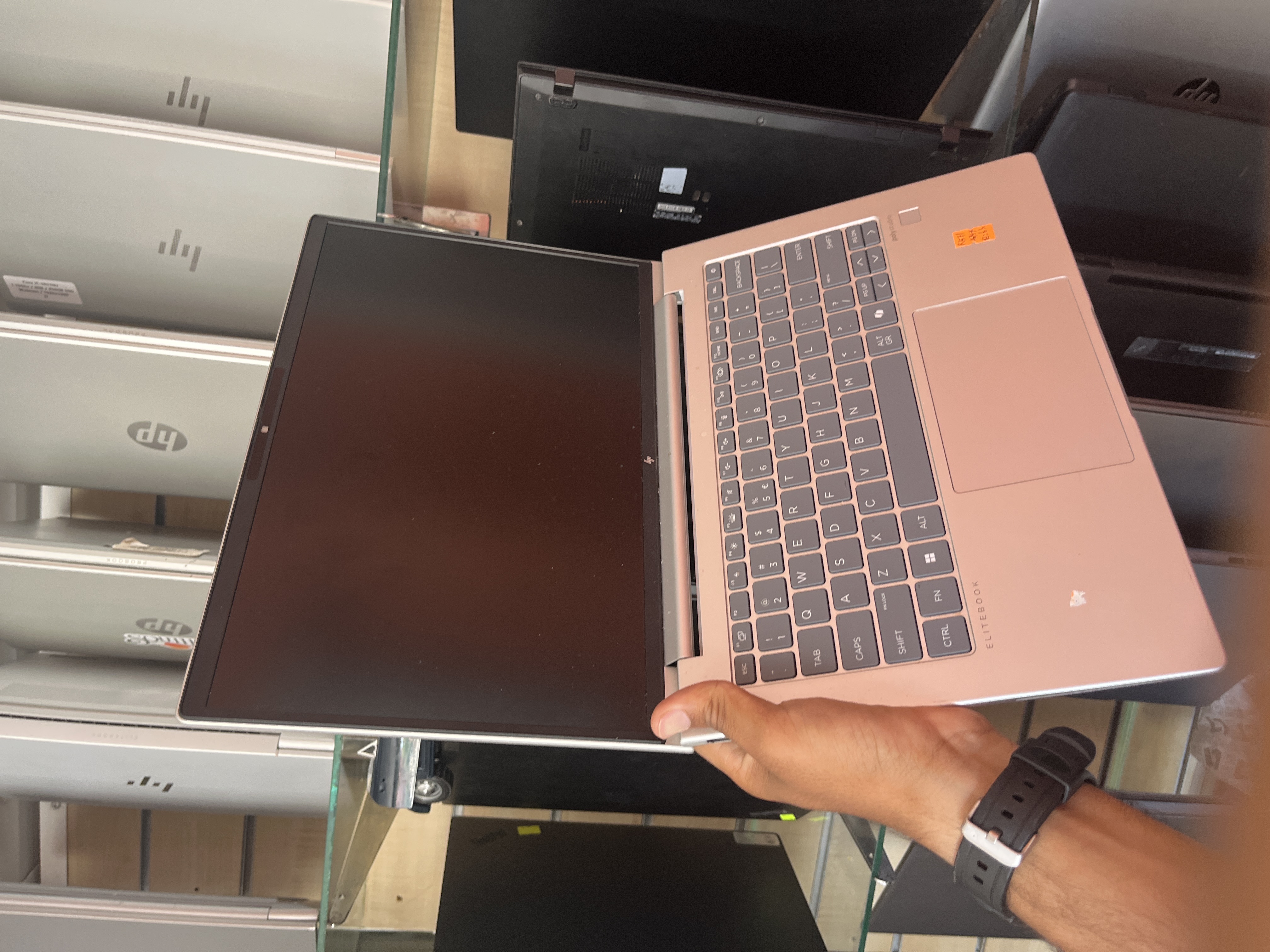 HP HP EliteBook 645 14 inch G11 Notebook PC - Ryzen 5 7535U - 16GB - 512 - 14"