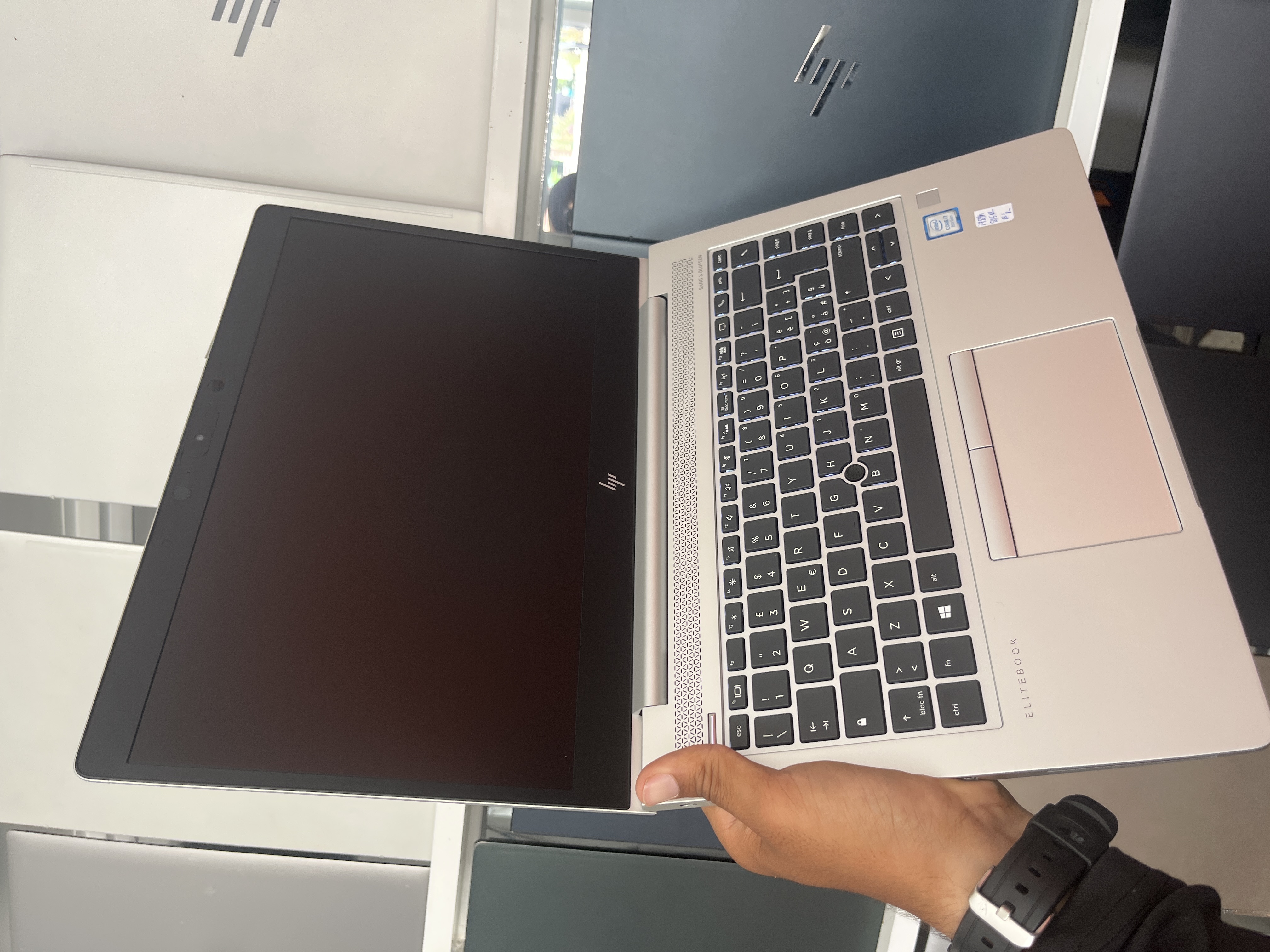HP HP EliteBook 840 G6 - I7-8565U - 8GB - 256 - 14"