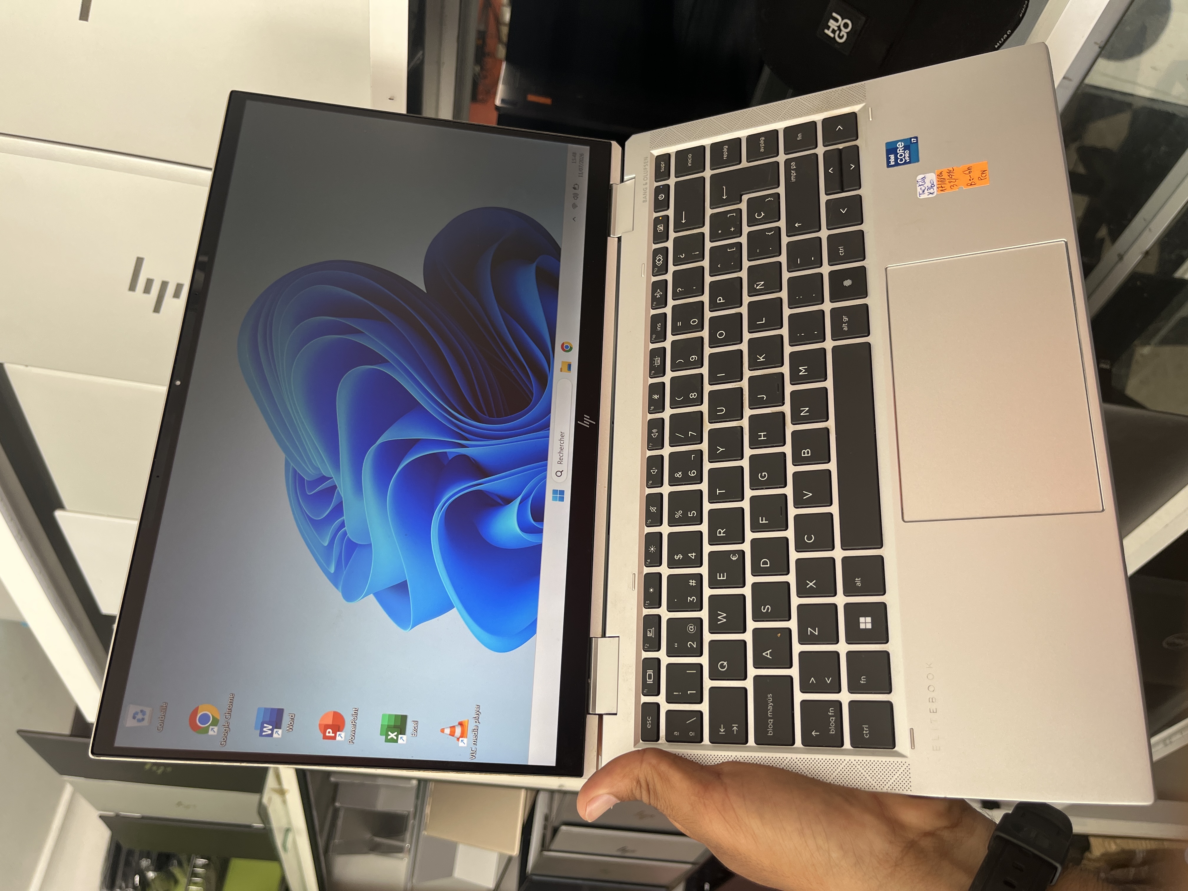 HP HP EliteBook x360 1040 G8 Notebook PC - I7-1185G7 - 32GB - 512 - 14" (tactile)
