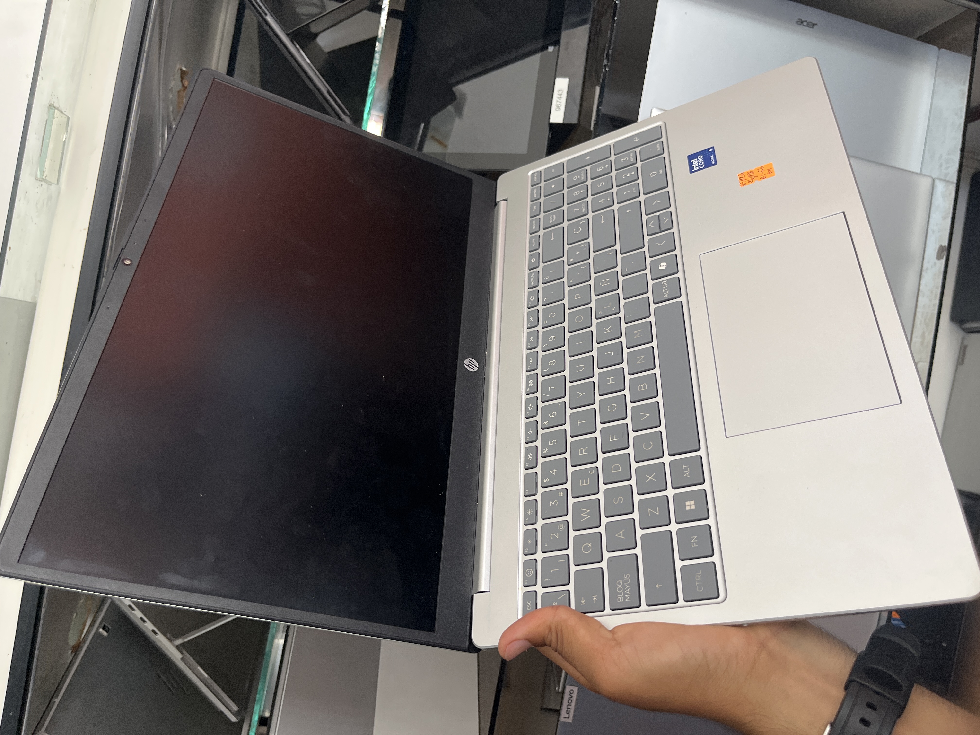 HP HP Laptop 15-fd1xxx - Intel Core Ultra 5 125H - 16GB - 512 - 15"