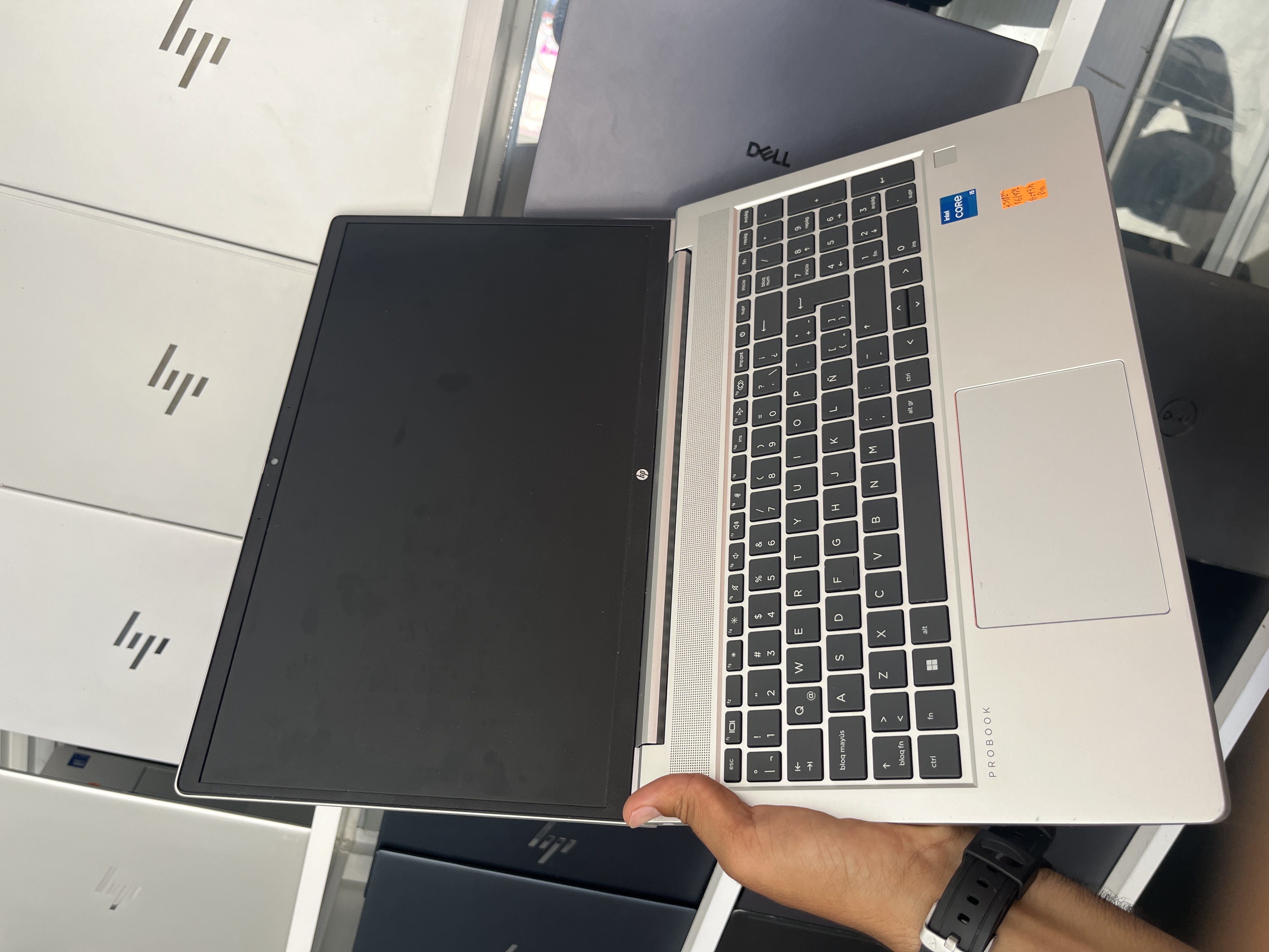 HP HP ProBook 450 15.6 inch G9 Notebook PC - I5-1235U - 16GB - 512 - 15"